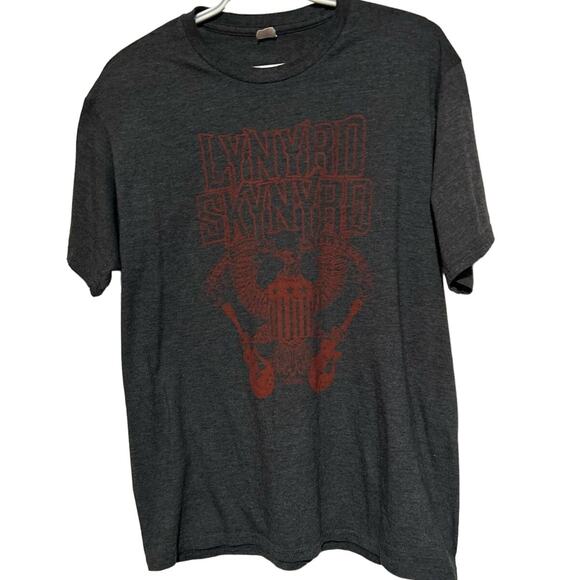 Lynyrd Skynyrd Gray Short Sleeve T-Shirt Red Print Eagle with Two Guitars Size L - Picture 1 of 3